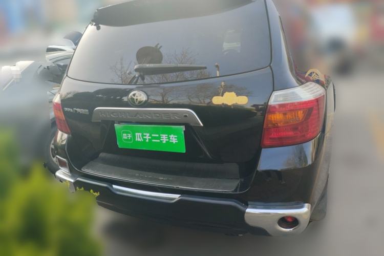 Used Toyota Highlander 2009 2.7L Two-Wheel Drive 7-Seater Luxury Edition
