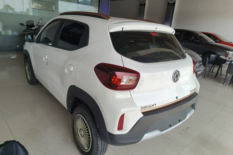 Used Dongfeng NAMMI BOX 2022 Chasing Wind Edition 331 km Standard Model Rear Left 45 Deg