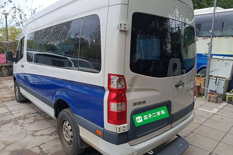 Used Foton Toano 2021 2.0T Manual Tongtu Long Wheelbase Mid-Height 5/6/7-Seater 4F20TC3