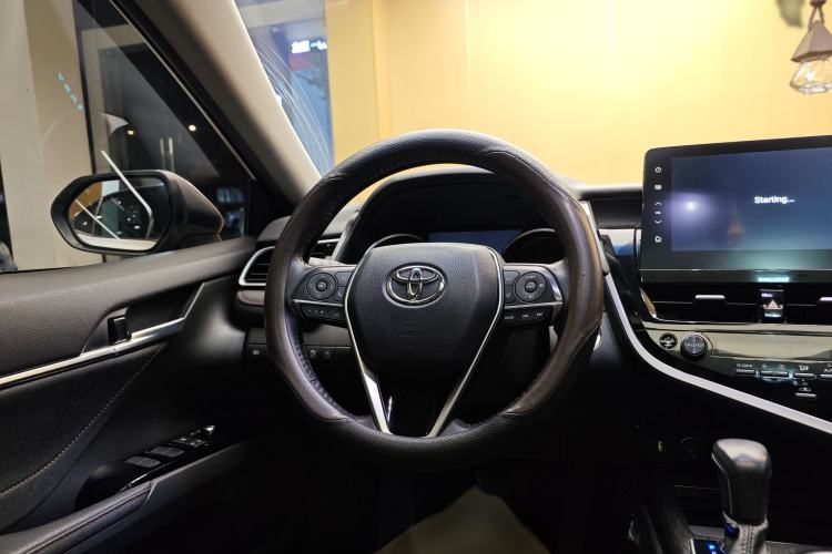 Used Toyota Camry 2021 2.0G Luxury Edition