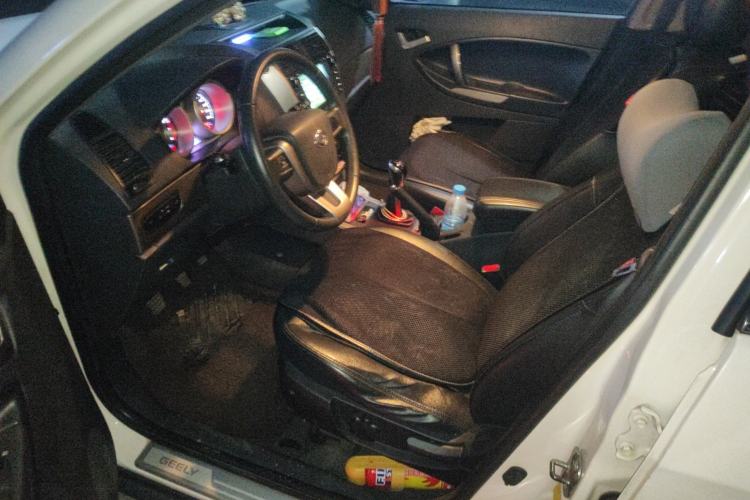 Used Geely Auto GX7 2013 1.8L Manual Elite Model
