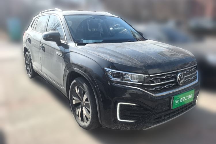 Used Volkswagen Tayron GTE Plug-in Hybrid 2020 1.4T Luxury Model Front Right 45 Deg