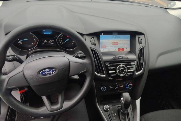 Used Ford Focus 2018 Hatchback Classic 1.6L Automatic Comfort Plus SmartDrive Edition