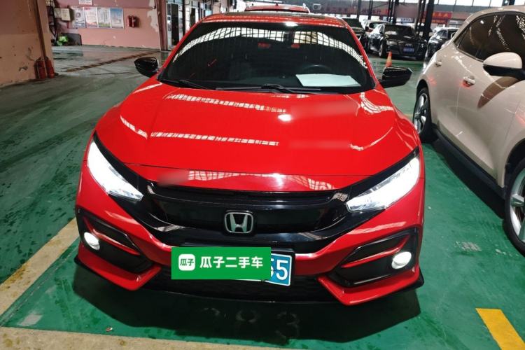 Used Honda Civic 2021 HATCHBACK 220TURBO CVT Trendy Cool Edition
