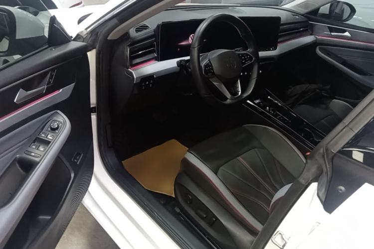 Used Volkswagen Lamando 2022 Lavida L 280TSI DSG Cool & Spicy Edition
