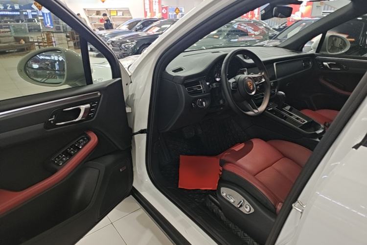 Used Porsche Macan 2023 Macan 2.0T