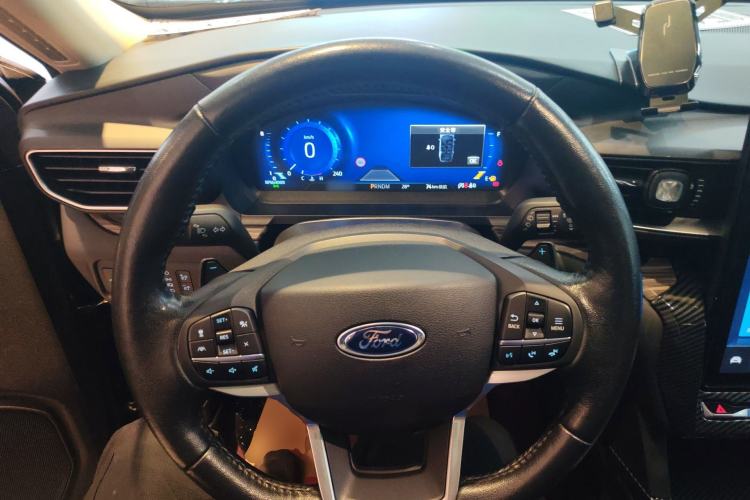 Used Ford Explorer 2020 EcoBoost 285 4x4 Titanium Edition 6 Seats