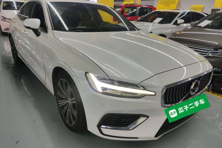 Used Volvo S60 New Energy 2022 T8 eDrive Hybrid All-Wheel Drive Smart Luxury Edition
