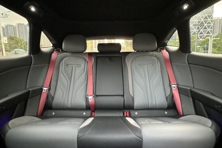 Used Zeekr 007GT 2025 Rear-Drive Intelligent Driving Version 75 kWh Interior 8