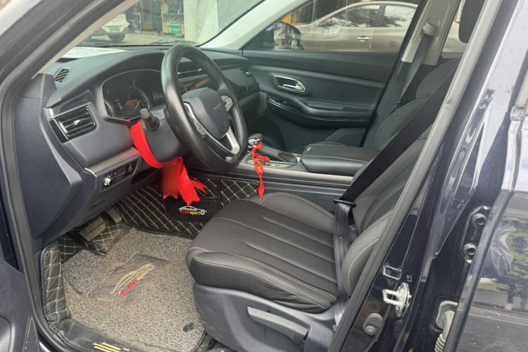 Used CHANGAN OSHAN X7 2020 1.5T Automatic Elite Edition Interior 3