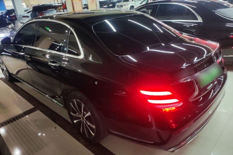 Used Mercedes-Benz E-Class New Energy 2020 E 300 e L Rear Left 45 Deg