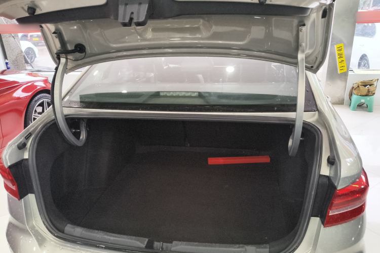 Used Volkswagen Lavida 2019 1.5L Automatic Fashion Edition China VI
