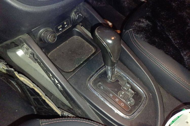 Used Changan CS35 2016 1.6L Automatic Luxury Model China V Standard