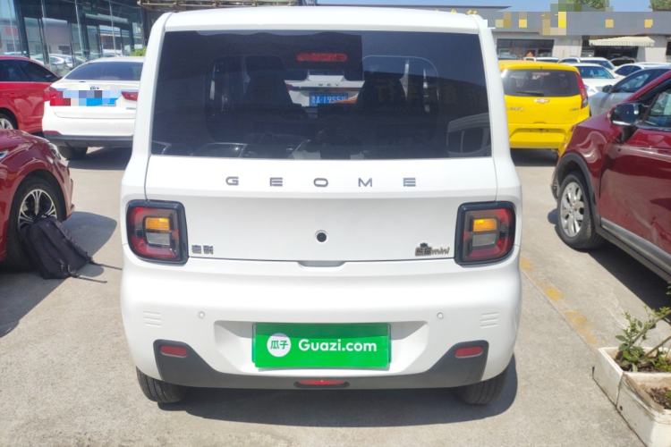 Used Geely Galaxy Panda 2024 Panda Mini 200km Endurance Bear Rear