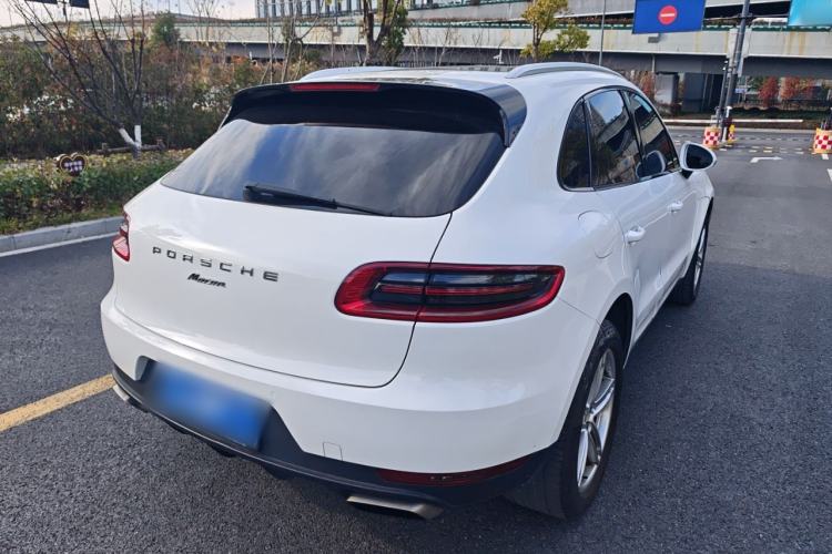 Used Porsche Macan 2014 Macan 2.0T Exterior 5