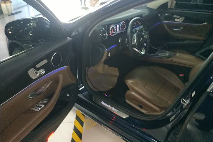 Used Mercedes-Benz E-Class 2019 Restyled E 300 L Sporty and Stylish Edition Driver Seat