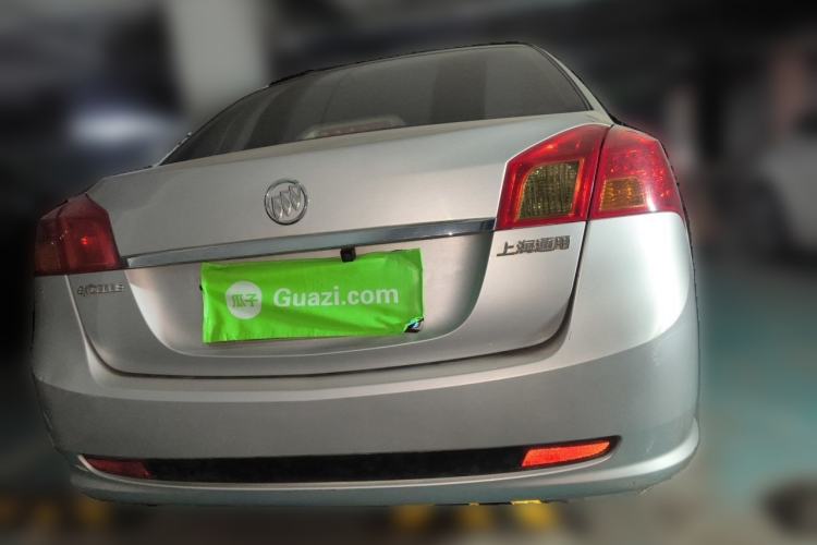 Used Buick Excelle 2011 1.6 LX-MT Rear