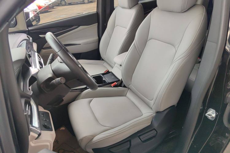 Used SAIC MAXUS G50 2022 1.5T Automatic Comfort Touring A