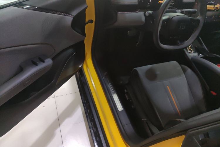 Used Zeekr 007 2024 Four-Wheel-Drive Performance Version 100 kWh
