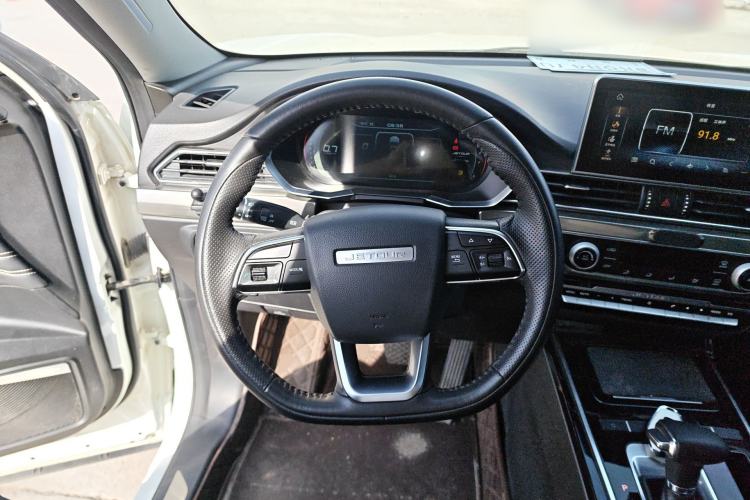 Used JETOUR X70S 2020 1.5T DCT Dynamic Version 5 Seats Steering Wheel