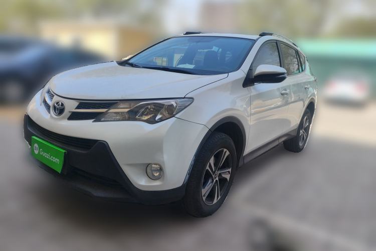 Used Toyota RAV4 2015 2.0L CVT Two-Wheel Drive Fashion Edition