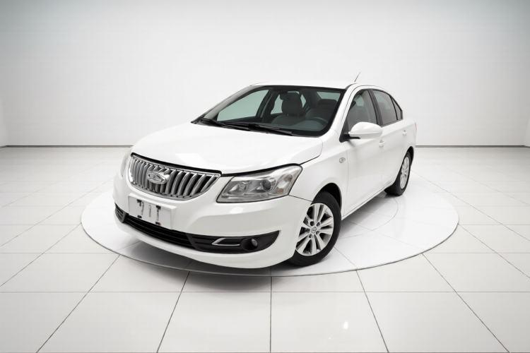 Used Chery E3 2013 1.5L Manual Fashion Model Front Left 45 Deg