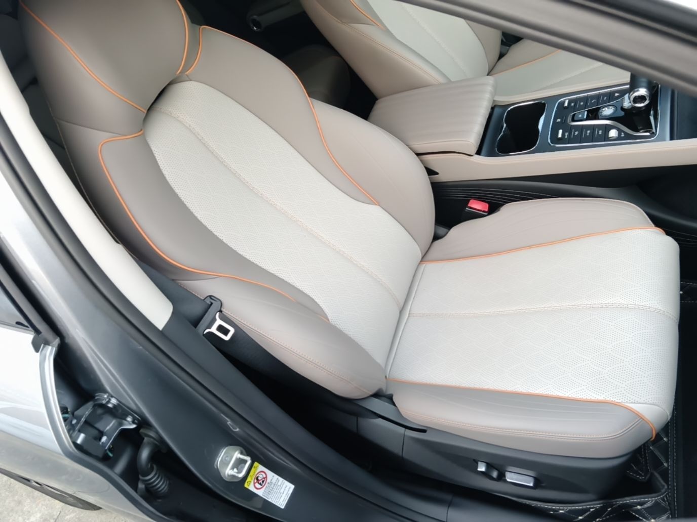 BYD Yuan PLUS 2024 Honor Edition 510KM Beyond Model — снимка 19