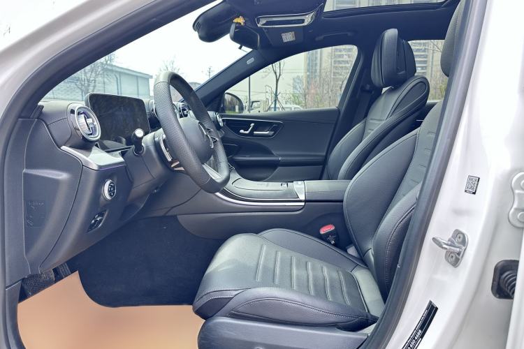 Used Mercedes-Benz C-Class 2024 Restyled C 260 L Sport Edition Interior 2