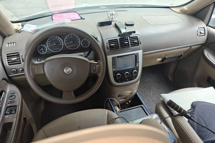 Used Buick GL8 2014 2.4L Classic Edition
