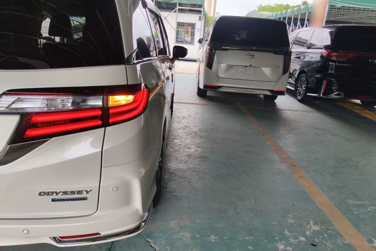 Used Honda Odyssey 2019 2.0L Rui-Zunxiang Edition Exterior 3