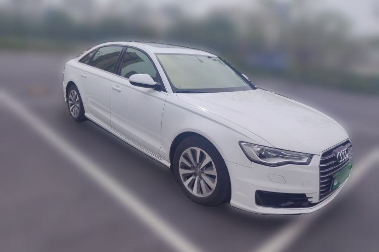 Used Audi A6L 2016 30 FSI Comfort Version Front Right 45 Deg