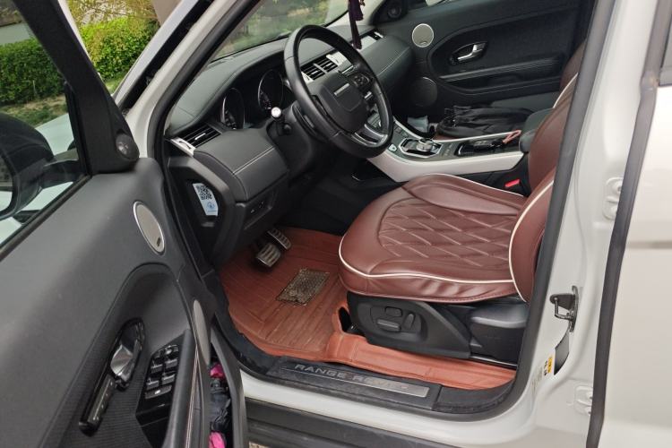 Used Land Rover Range Evoque 2014 2.0T 5-Door Ignite Edition Left Front Seat