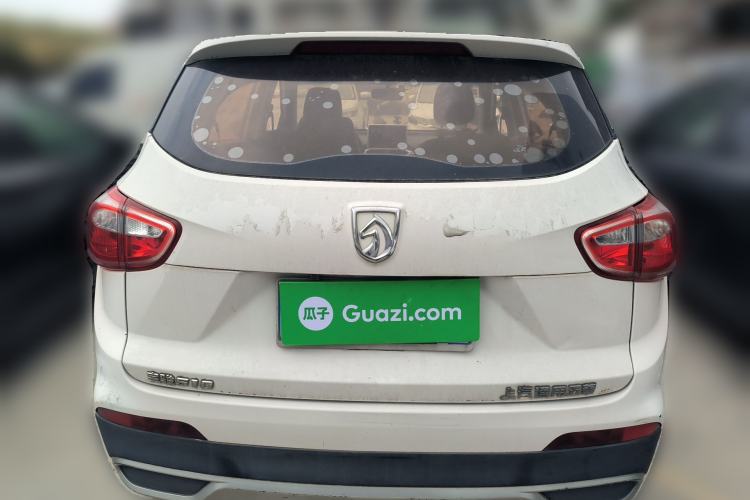 Used Baojun 510 2017 1.5L manual Comfort trim
