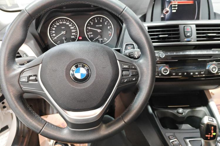 Used BMW 1 Series (Import) 2016 120i Leading Model
