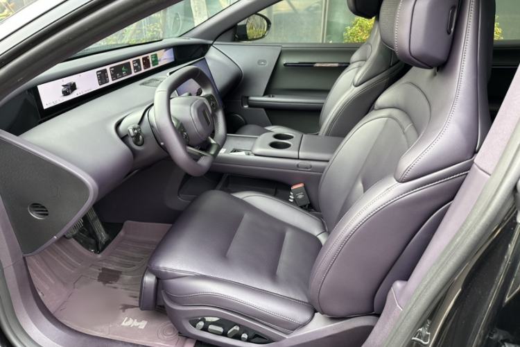 Used Avatr 06 2025 Max Extended-Range Edition Interior 1