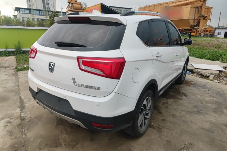 Used Baojun 560 2016 1.8L iAMT Luxury Model Rear Right 45 Deg