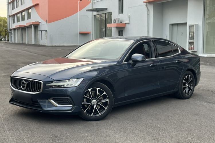 Used Volvo S60 2021 T4 Zhiyi Luxury Edition