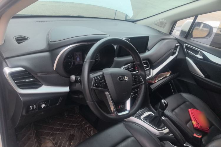 Used JAC Refine R3 2018 1.6L Manual Luxury Model