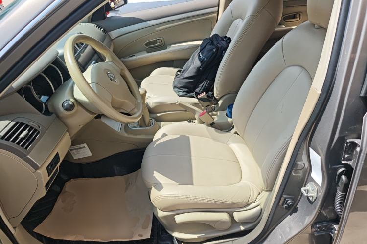 Used Nissan Sylphy 2012 Classic 1.6XE Manual Comfort Edition
