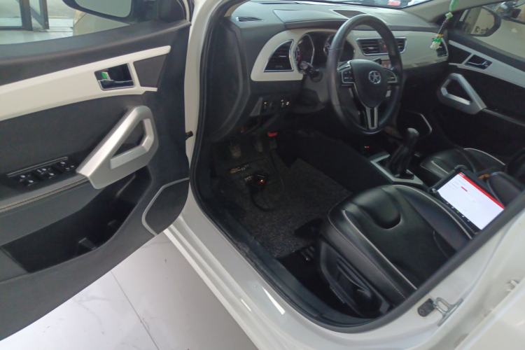 Used JAC Refine S2 2015 1.5L Manual Luxury Smart Model