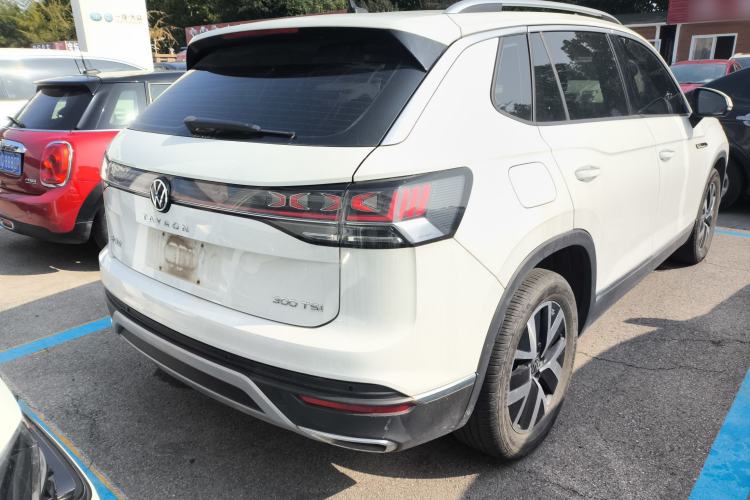 Used Volkswagen Tayron 2023 300TSI Two-Wheel-Drive Luxury Plus Advanced Edition