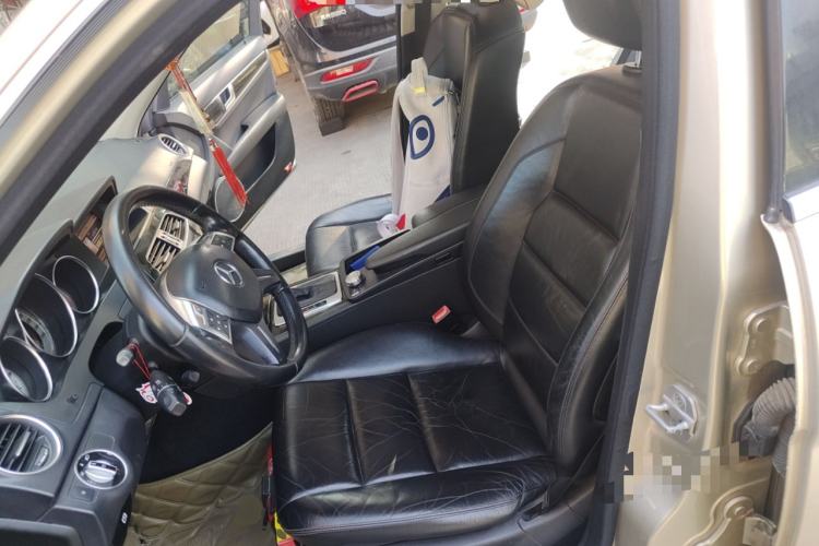 Used Mercedes-Benz C-Class 2011 C 200 CGI Fashion Model Left Front Seat