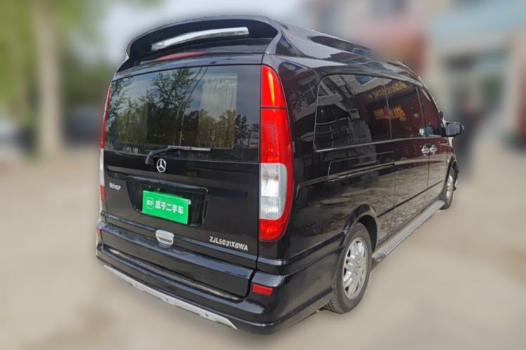 Used Mercedes-Benz Vito  Rear Right 45 Deg