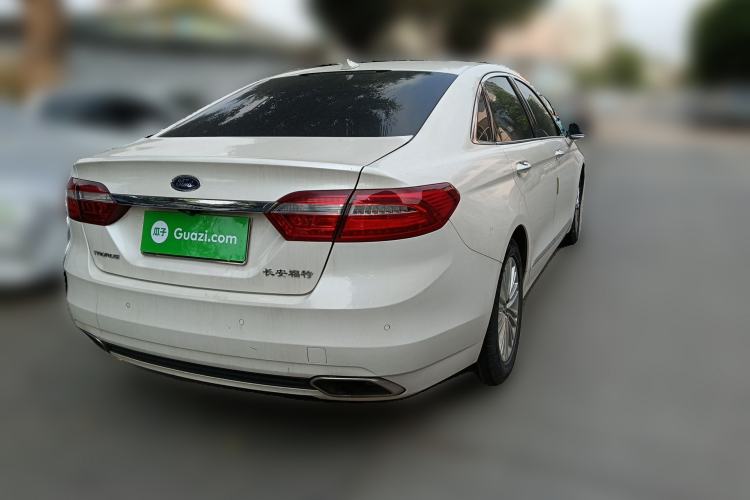 Used Ford Taurus 2017 EcoBoost 245 Fashion Edition Rear Right 45 Deg