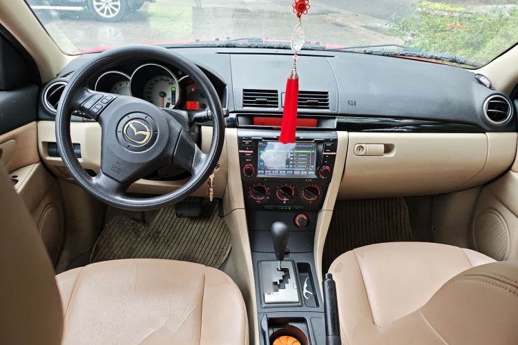 Used Mazda 3 2011 Sedan 1.6L Automatic Comfort Model Center Console