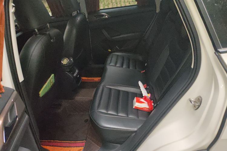 Used Volkswagen Tharu 2020 280TSI Two-Wheel Drive Comfort Edition China VI Standard Left Rear Seat