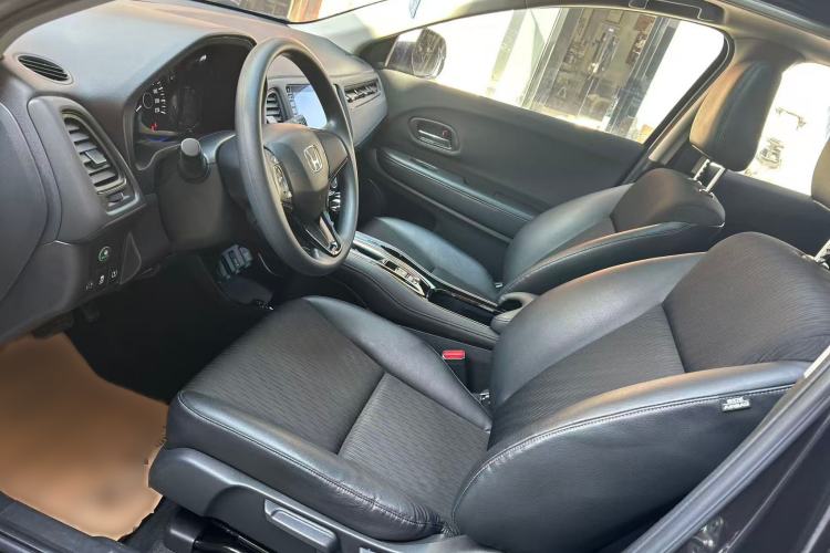 Used Honda Vezel 2020 1.5L CVT Pioneer Edition
