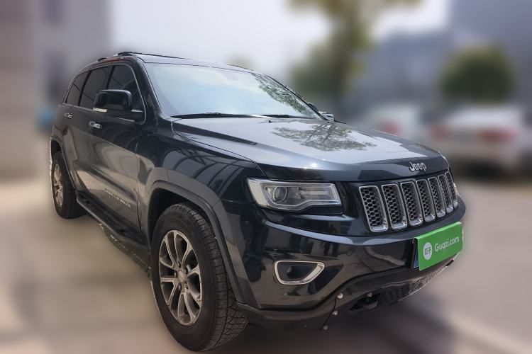 Used Jeep Grand Cherokee 2014 3.0TD Diesel Comfort Navigation Version Exterior 2