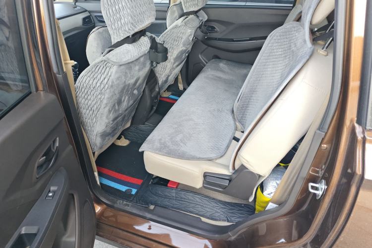 Used Wuling Hongguang 2021 1.5L Revised S Standard Version Hydraulic-Power-Assisted LAR
