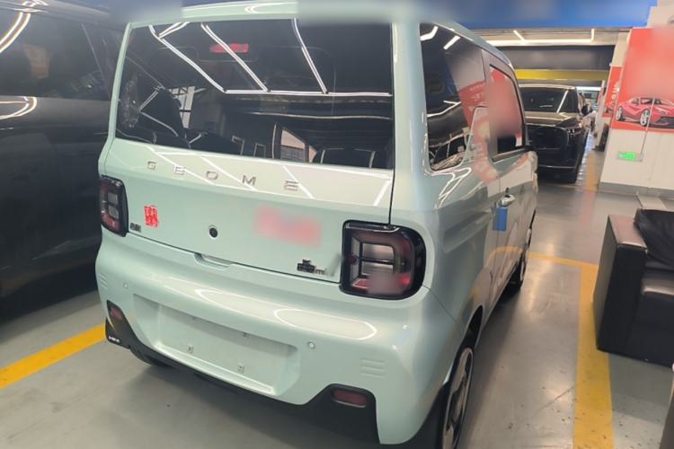 Used Geely Galaxy Panda 2023 Panda Mini 200km Dynamic Bear
